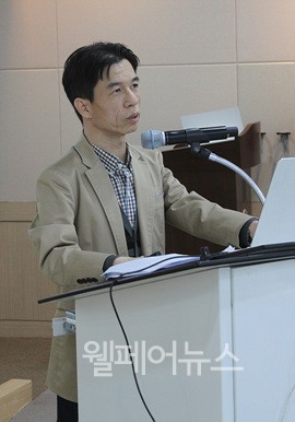 장애우권익문제연구소 김용진 정책위원이 발언하고 있다.
