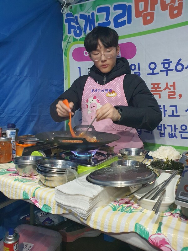 ⓒ자원봉사자 신병륜 선생